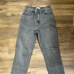 Abercrombie & fitch 90’s straight curve love jean
